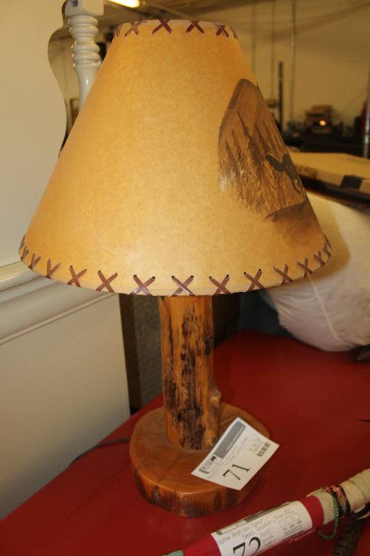 lot 71 image: Beautiful Tree Wood Lamp w Wolves Lampshade