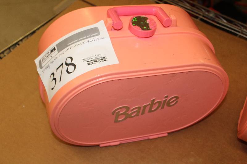 lot 378 image: Vintage Barbie Pop-up Pull-out Dollhouse