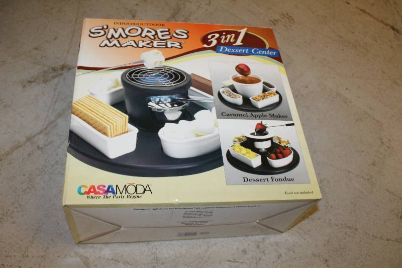 lot 174 image: Smores Maker
