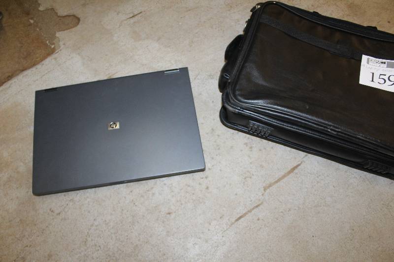 lot 159 image: HP Laptop w Case