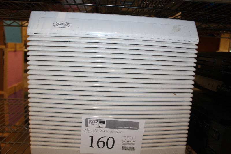 lot 160 image: Hunter Fan Ionizer
