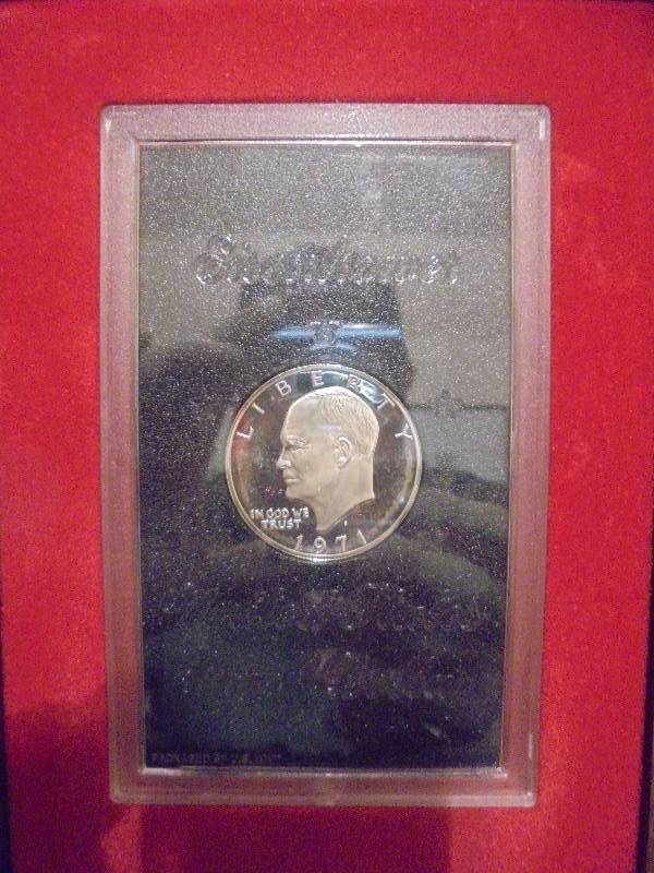 1971S Eisenhower Proof Dollar in Case