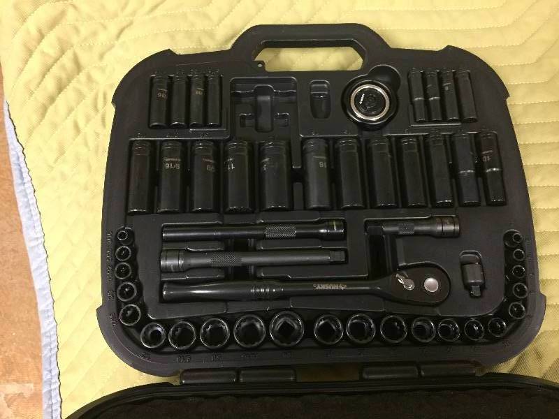 lot 15 image: Husky 14 in. and 38 in. Universal Mechanics Tool Set (60-Pieces)