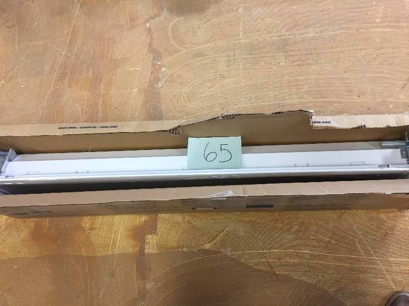 lot 65 image: Lithonia Lighting 2-Light White Flanged Fluorescent Troffer