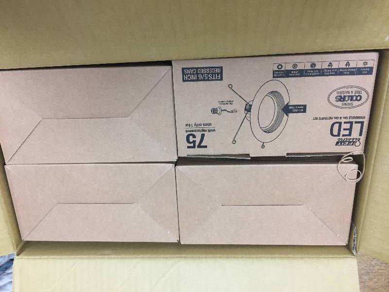 lot 74 image: FEIT Led Pro Pack,6 Dimmable 56 Inch Retrofit Kit 850 Lumens 90w