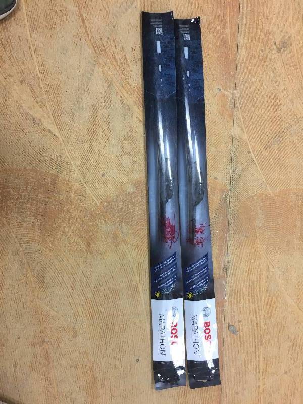 lot 91 image: Set of 2 Bosch Marathon 26 Replacement Windshield Wiper Blade Model 4626