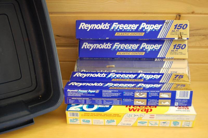 lot 32 image: Freezer Paper