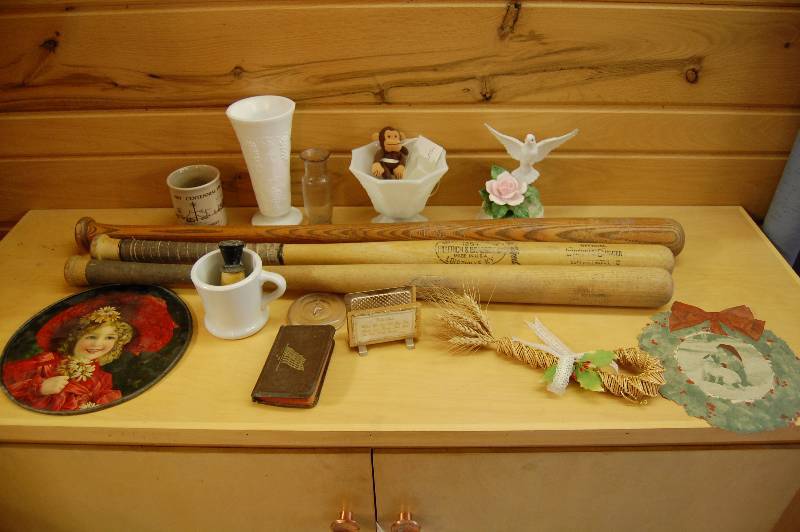 lot 53 image: Misc Lot