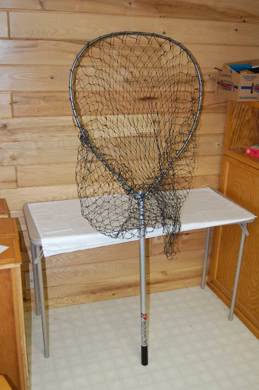 lot 142 image: Net with Handle