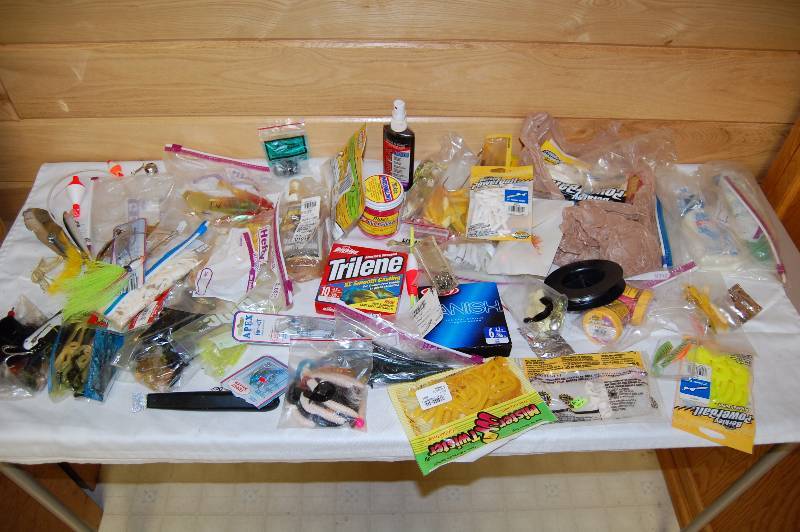 lot 145 image: Bait and Lures