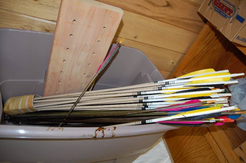 lot 149 image: Arrows