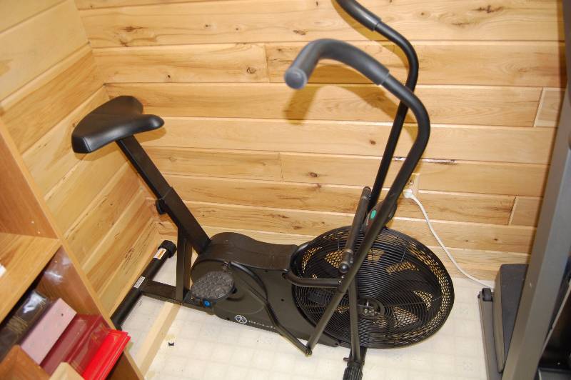 lot 156 image: Stationary Bike