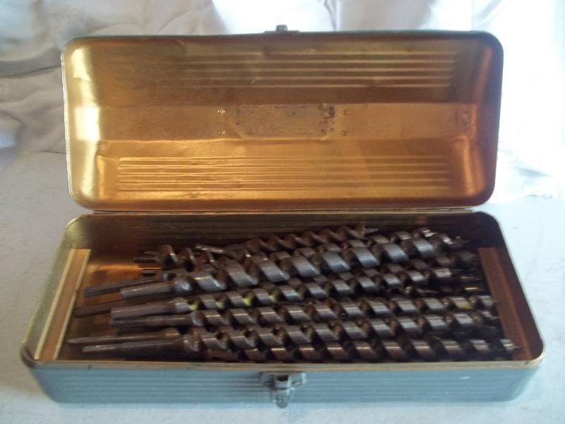 lot 257 image: Drill Bits