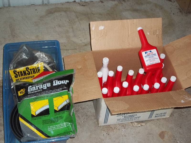 lot 267 image: Garage Supplies