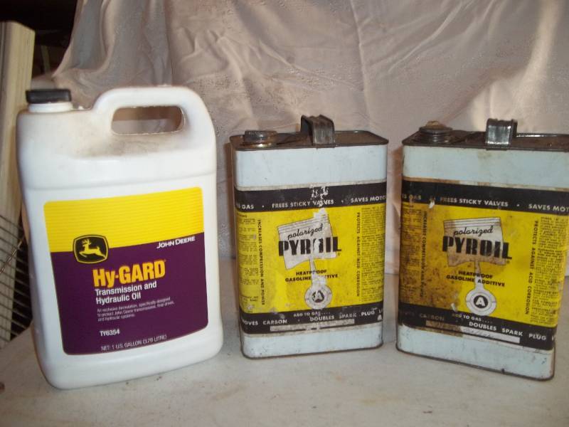 lot 284 image: Garage Liquids