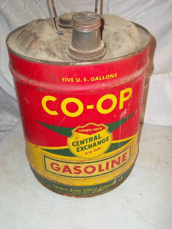 lot 305 image: 5 Gallon Can