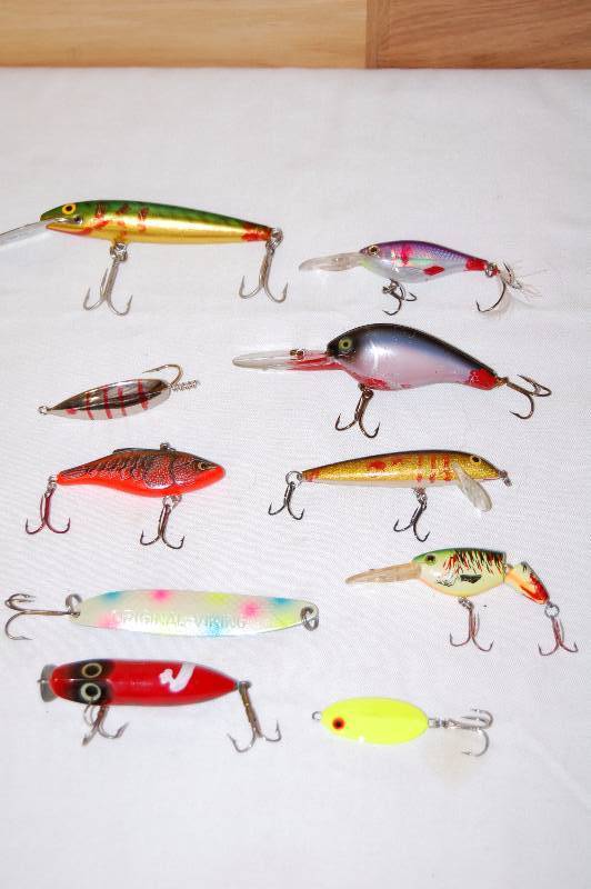 lot 199 image: Assorted Fishing Lures