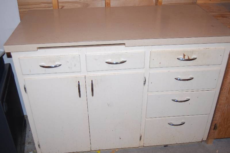 lot 226 image: Counter Cabinet