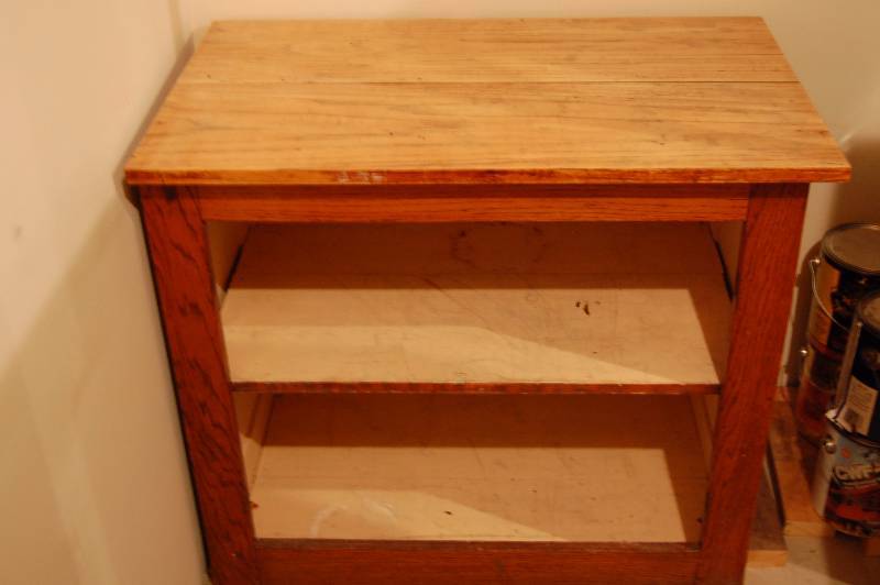 lot 231 image: Shelf