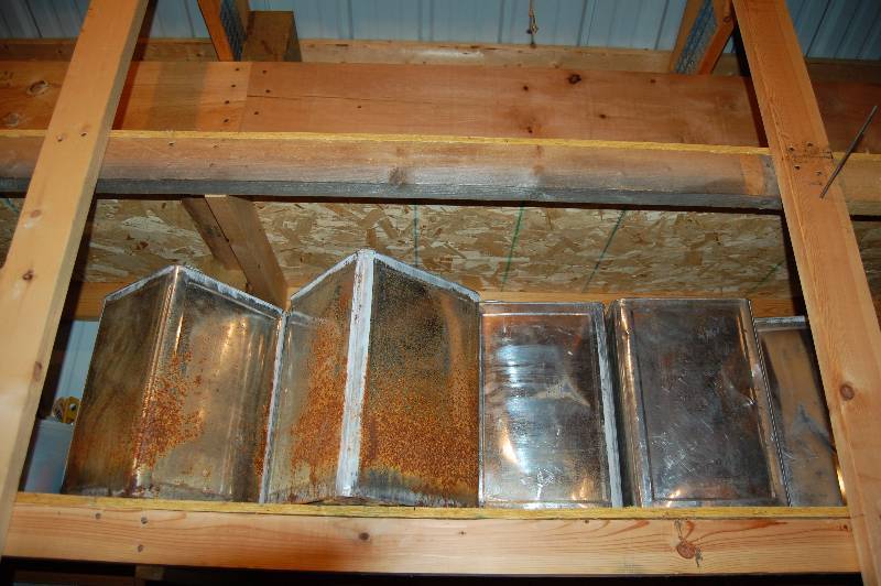 lot 320 image: Metal Canisters