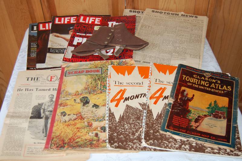 lot 380 image: Vintage Magazines and More
