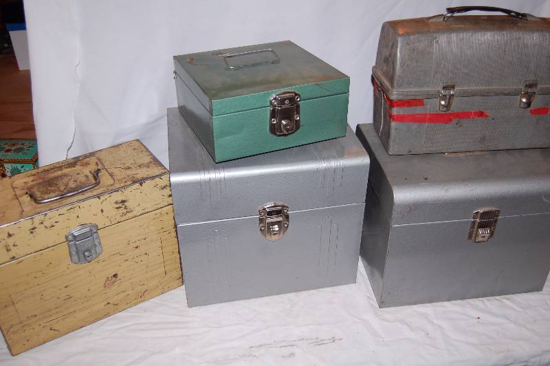 lot 405 image: Assorted Boxes