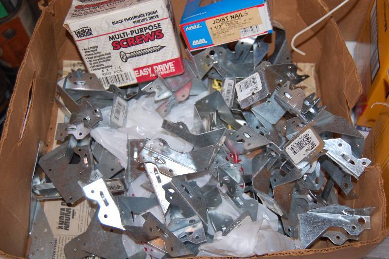 lot 409 image: Misc Electrical and Brackets