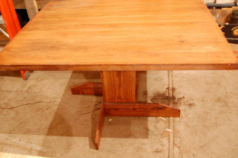 lot 355 image: Oak Table