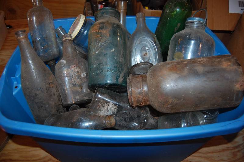 lot 452 image: Assorted Glass Bottles and Jars
