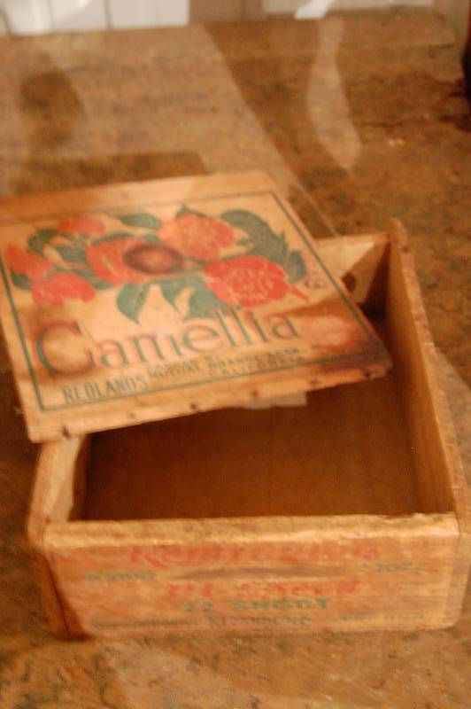 lot 472 image: Vintage Wooden Boxes