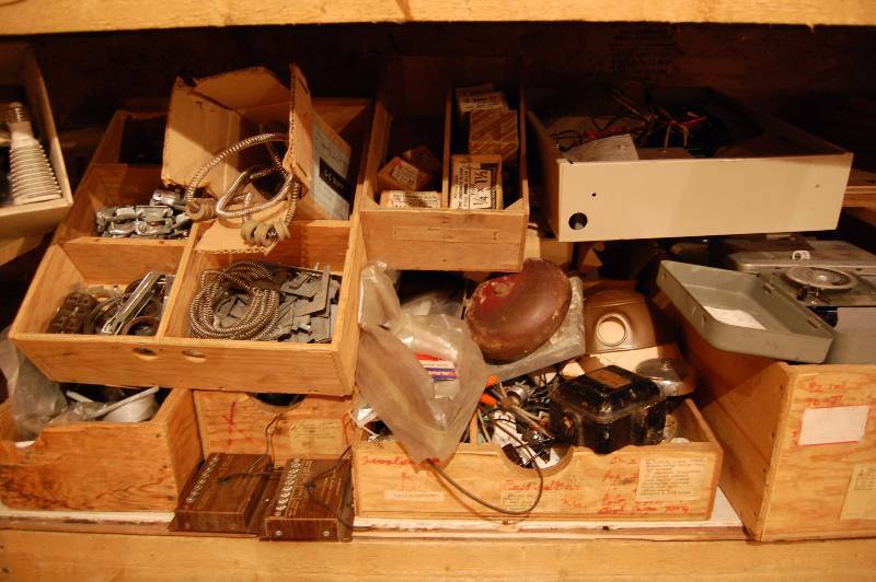 lot 482 image: Misc Electrical