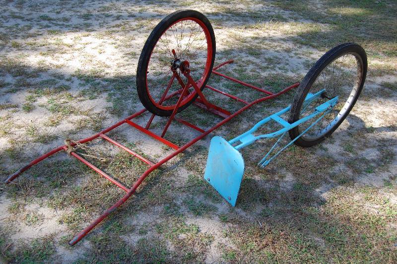 lot 703 image: Deer Hauler