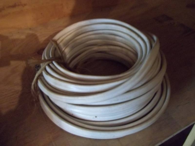 lot 636 image: Electrical Wire