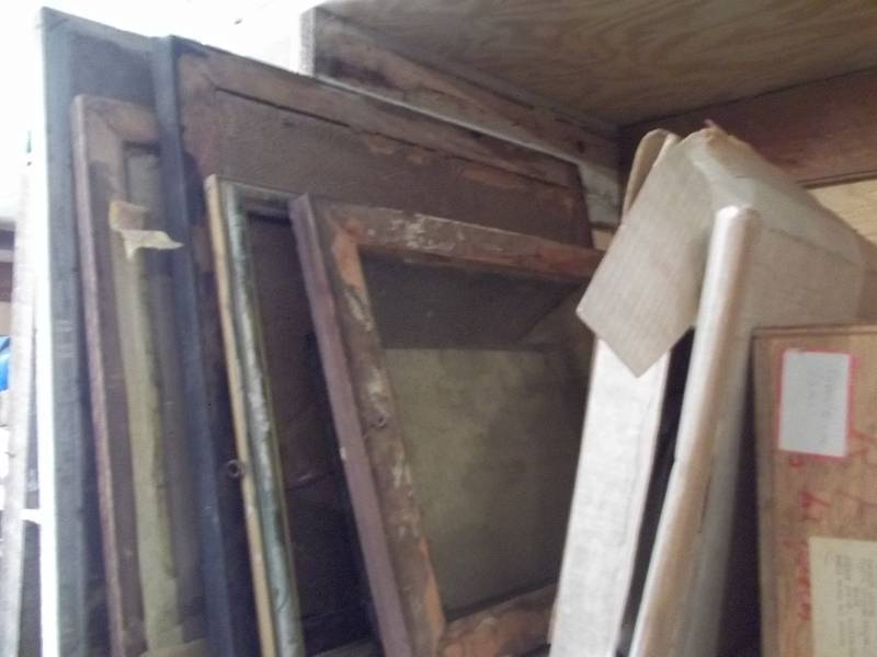 lot 662 image: Frames and More