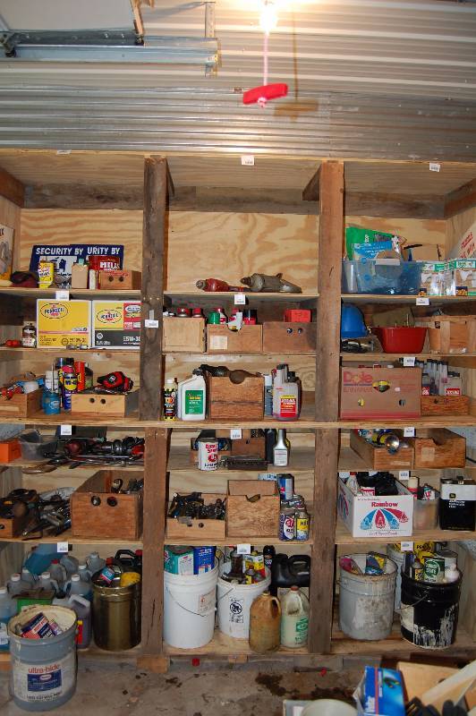 lot 709 image: Wooden Shelves