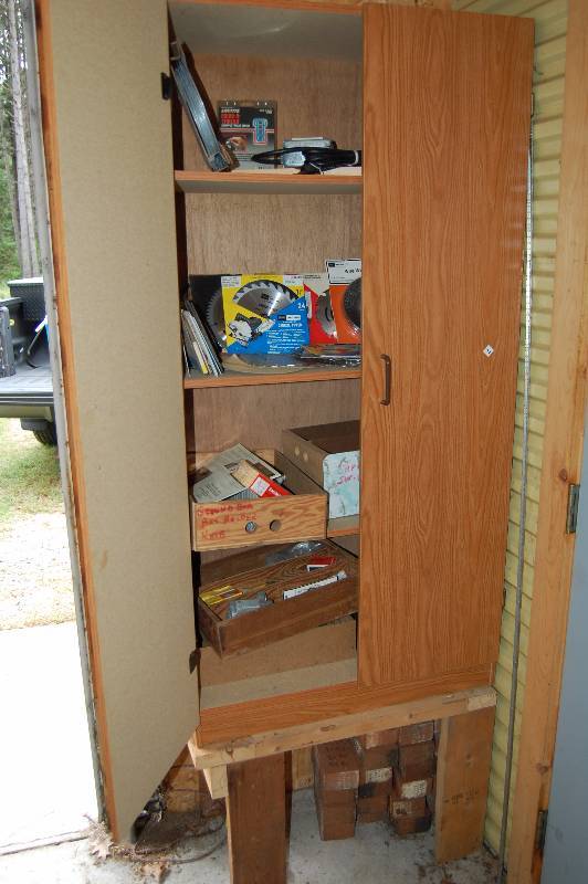 lot 711 image: Wooden Cabinet