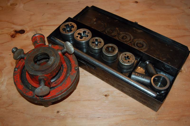 lot 735 image: Die Set