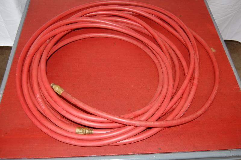 lot 750 image: Air Hose
