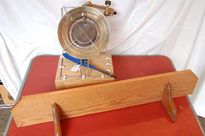 lot 753 image: Heater