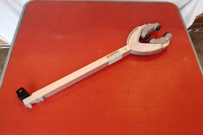 lot 761 image: Boat Attachment