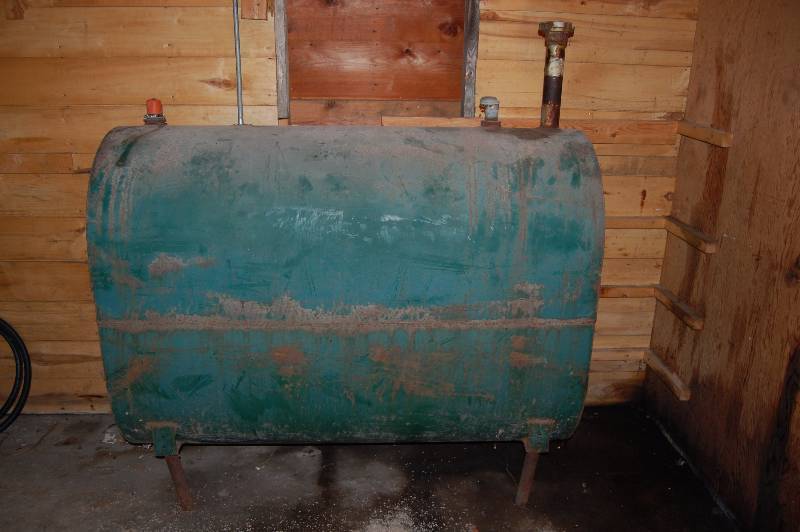 lot 787 image: Fuel Oil Barrel