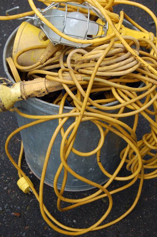 lot 792 image: Can Full of Cords and Lights