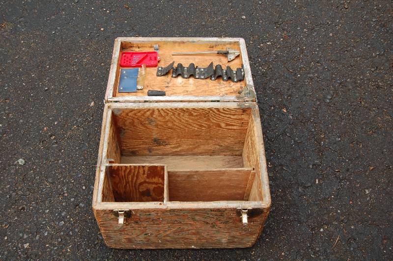 lot 795 image: Wooden Tool Box