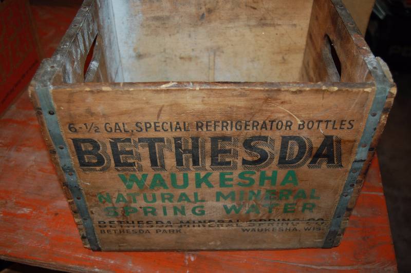 lot 818 image: Antique Wooden Box