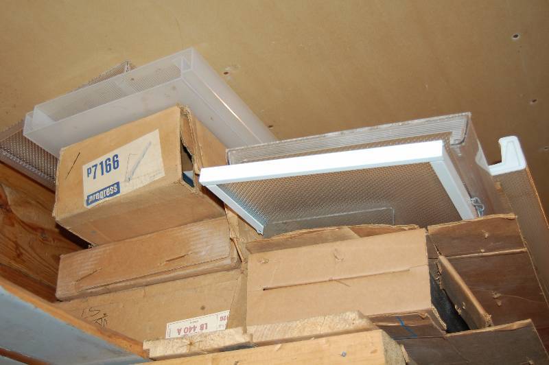 lot 834 image: Strip Lights and Strip Light Covers