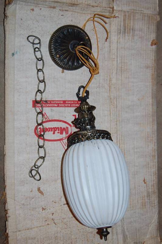 lot 857 image: Vintage Light Fixture