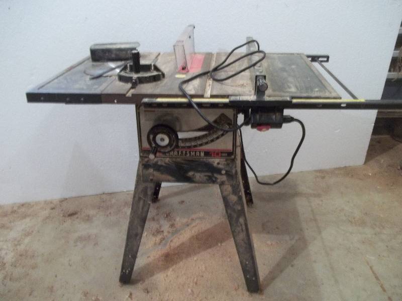lot 921 image: Table Saw