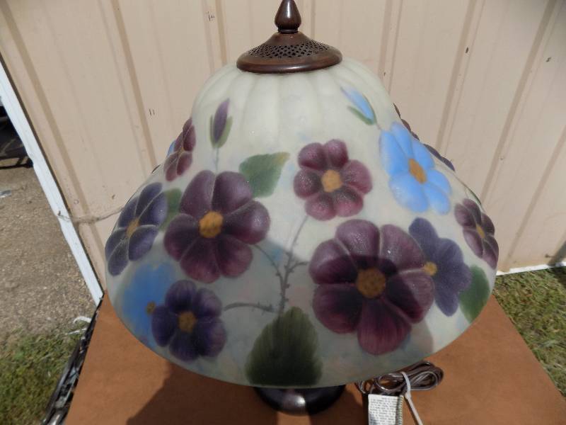 Tiffany Style Lamp