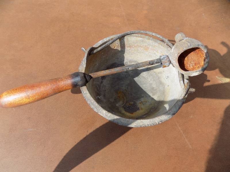 Vintage Melting Pot & Ladle