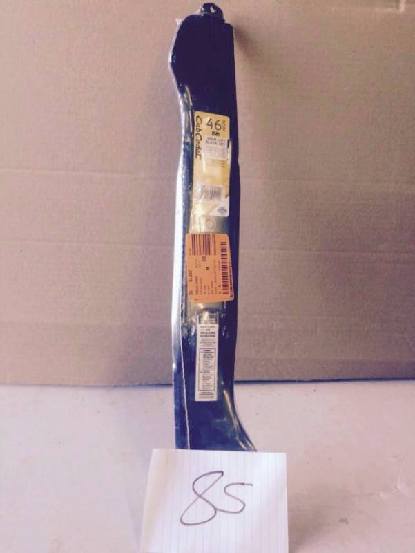 lot 85 image: Club Cadet 46 in High Lift Blade Set